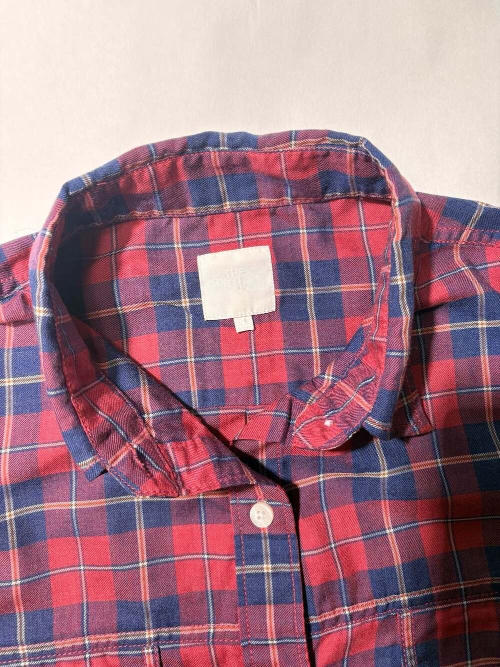 The North Face womens Red and Navy Plaid Long Sleeve Button-Down Flannel Shirt - Picture 3 of 7